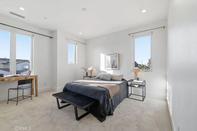 2360 Orange Avenue, Costa Mesa, CA 92627