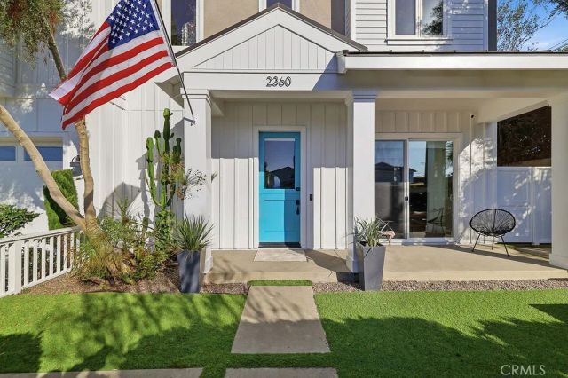 2360 Orange Avenue, Costa Mesa, CA 92627