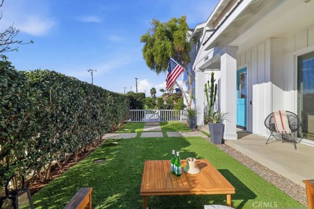 2360 Orange Avenue, Costa Mesa, CA 92627