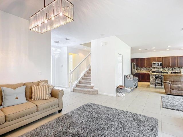 11931 SW Crestwood Circle, Port St. Lucie, Port St Lucie, FL 34987