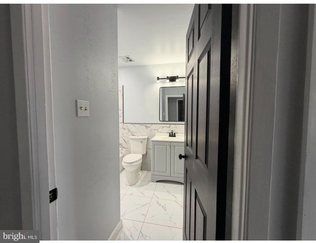 283 NORTHAMPTON DR, Willingboro, NJ 08046