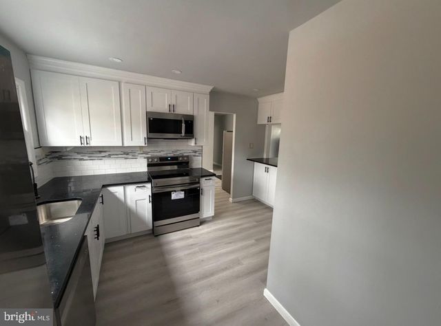 283 NORTHAMPTON DR, Willingboro, NJ 08046