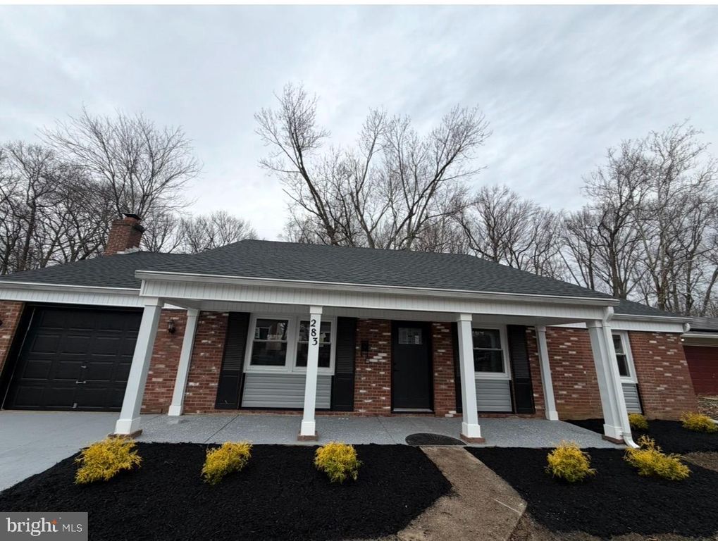 283 NORTHAMPTON DR, Willingboro, NJ 08046