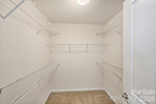 1317 Queen Lyon Court, Charlotte, NC 28205