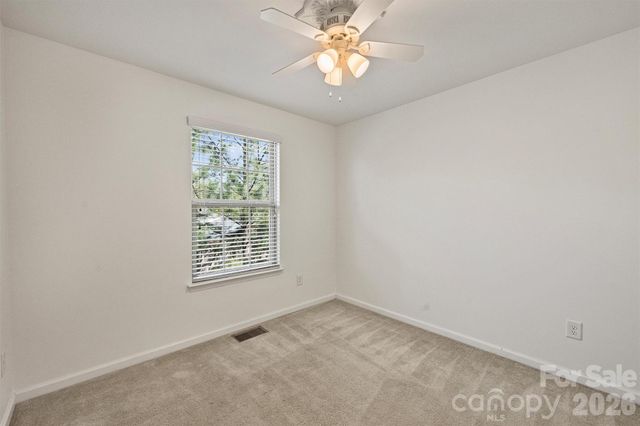 1317 Queen Lyon Court, Charlotte, NC 28205