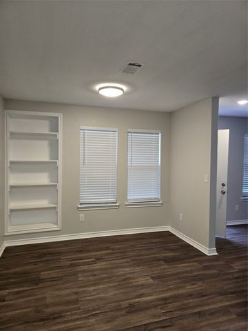 7800 Irish Drive 00D, North Richland Hills, TX 76180