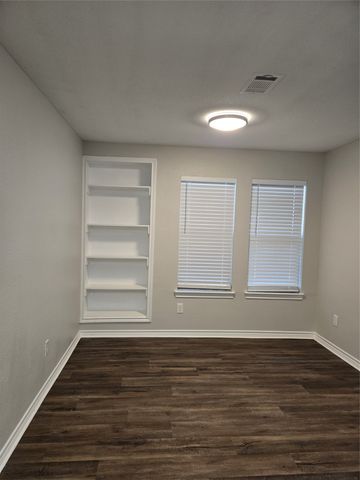 7800 Irish Drive 00D, North Richland Hills, TX 76180