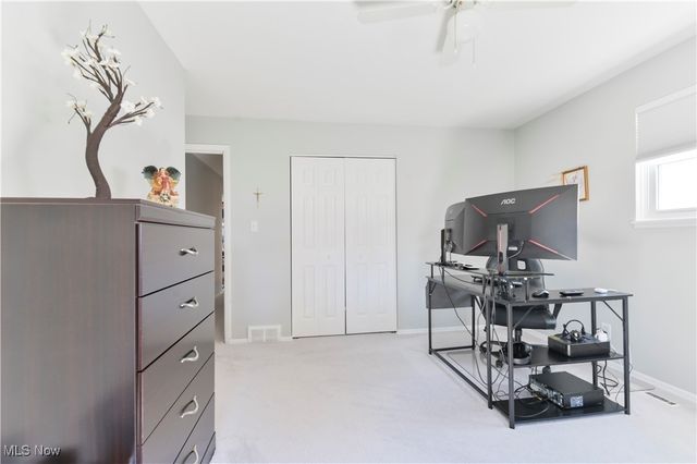 721 Cheriton Drive, Highland Heights, OH 44143