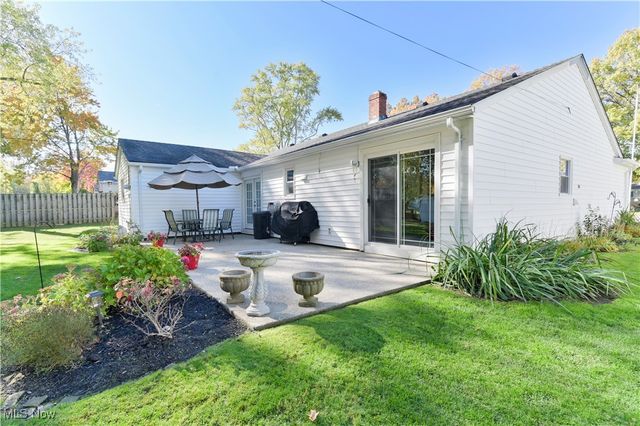 721 Cheriton Drive, Highland Heights, OH 44143