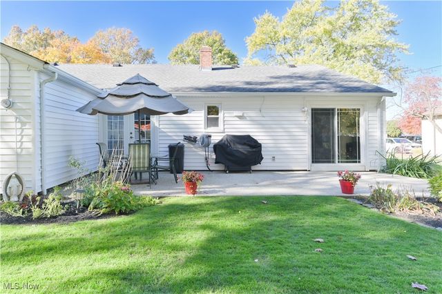 721 Cheriton Drive, Highland Heights, OH 44143