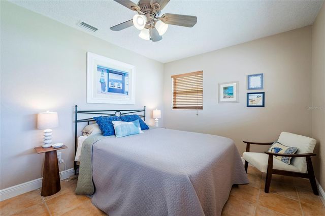 541 CRYSTAL DRIVE, Madeira Beach, FL 33708