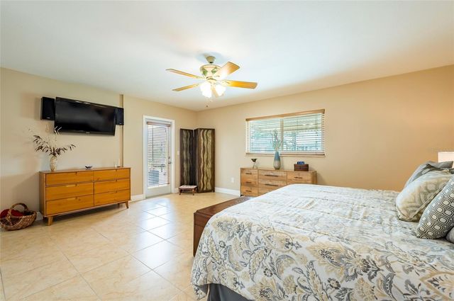 541 CRYSTAL DRIVE, Madeira Beach, FL 33708