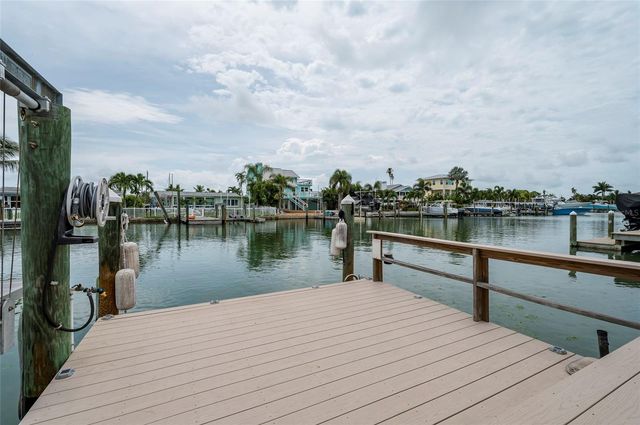 541 CRYSTAL DRIVE, Madeira Beach, FL 33708