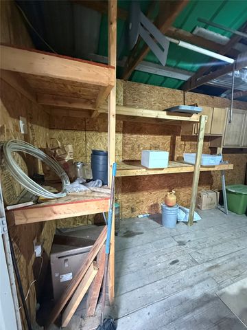 202 Castleridge Drive, Red Oak, TX 75154