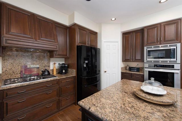 296 Camino Tablero, Escondido, CA 92029