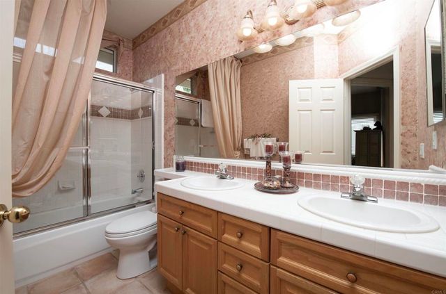 296 Camino Tablero, Escondido, CA 92029