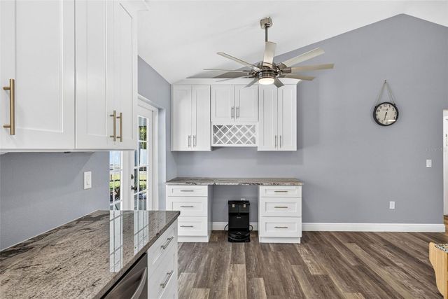 5002 BRANDEIS CIRCLE S, Sarasota, FL 34243