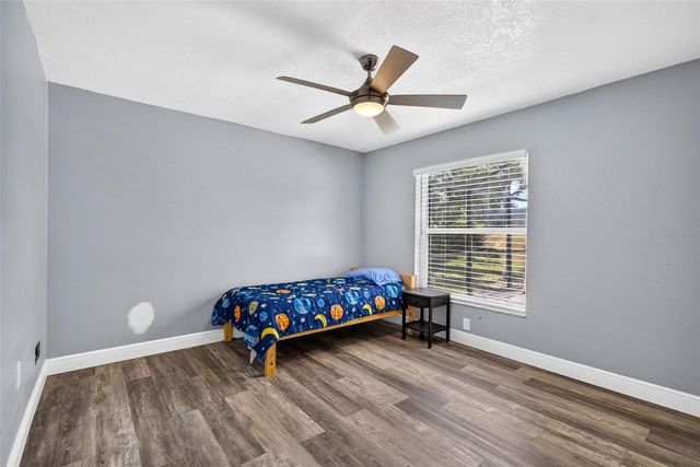 5002 BRANDEIS CIRCLE S, Sarasota, FL 34243