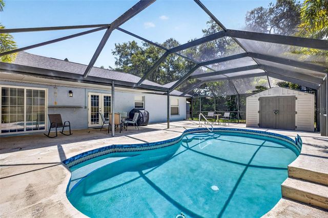 5002 BRANDEIS CIRCLE S, Sarasota, FL 34243