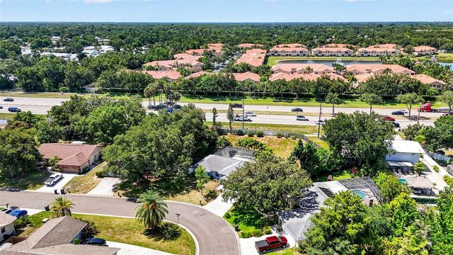 5002 BRANDEIS CIRCLE S, Sarasota, FL 34243
