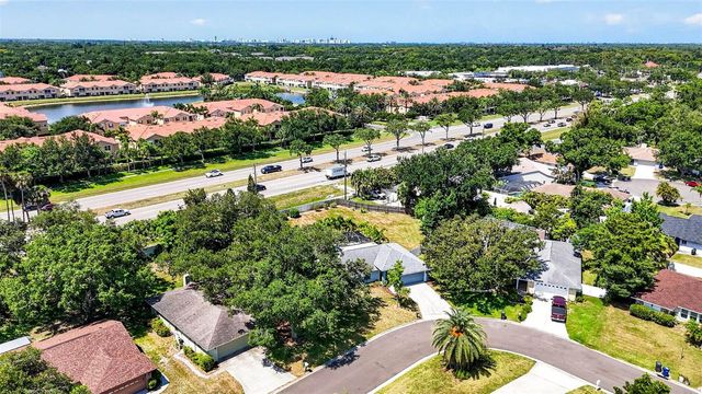 5002 BRANDEIS CIRCLE S, Sarasota, FL 34243
