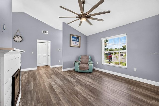 5002 BRANDEIS CIRCLE S, Sarasota, FL 34243