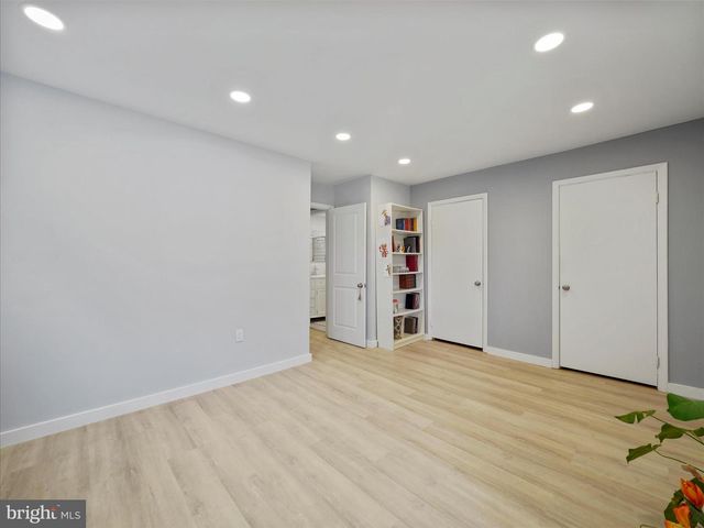 12204 BRAXFIELD CT #233, Rockville, MD 20852