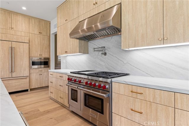 233 Pinnacle, Irvine, CA 92602