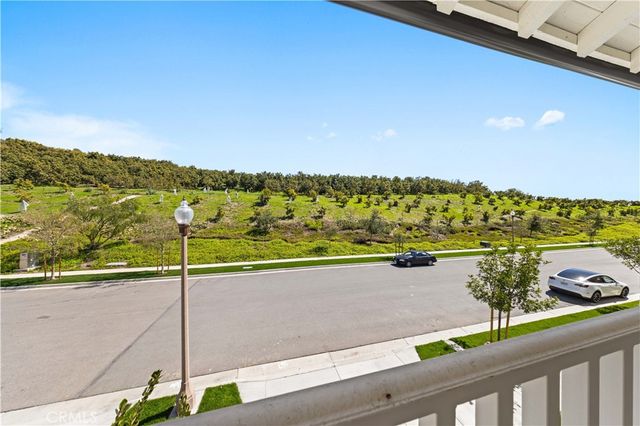 233 Pinnacle, Irvine, CA 92602