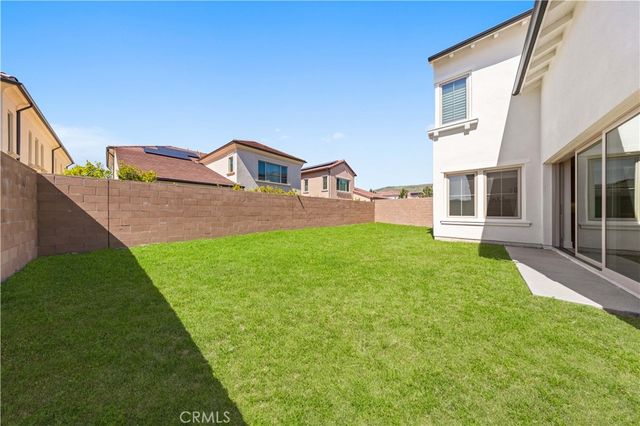 233 Pinnacle, Irvine, CA 92602