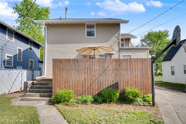 3812 Kingman Boulevard, Des Moines, IA 50311