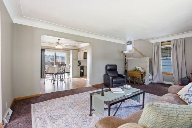 3812 Kingman Boulevard, Des Moines, IA 50311