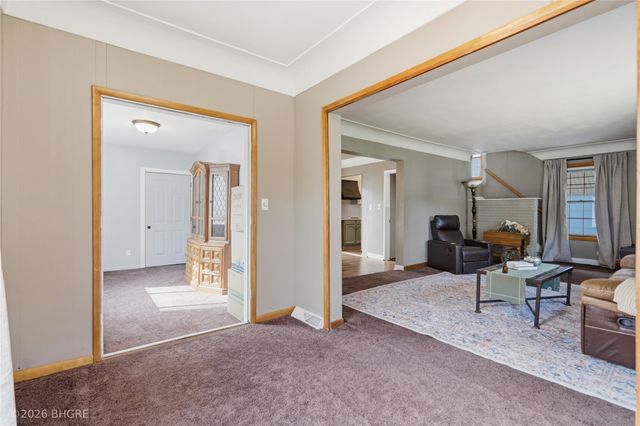 3812 Kingman Boulevard, Des Moines, IA 50311