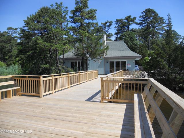 126 E Holly Lane 303, Little Egg Harbor, NJ 08087