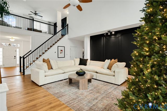 4612 Tooley Dr, Chester, VA 23831