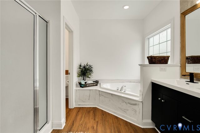 4612 Tooley Dr, Chester, VA 23831