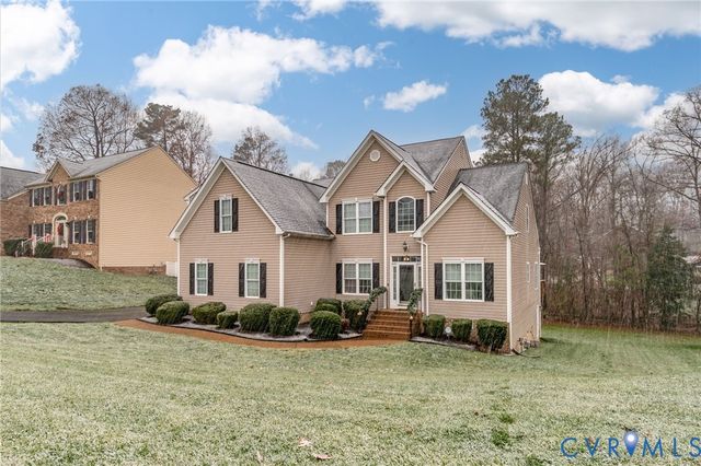 4612 Tooley Dr, Chester, VA 23831