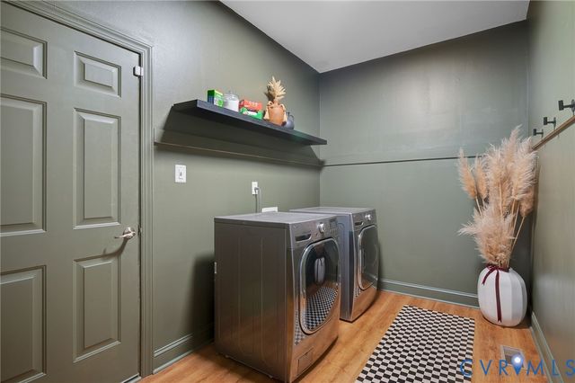 4612 Tooley Dr, Chester, VA 23831