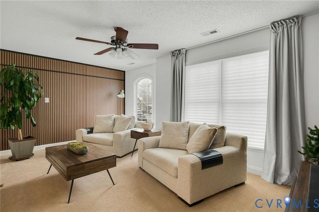 4612 Tooley Dr, Chester, VA 23831