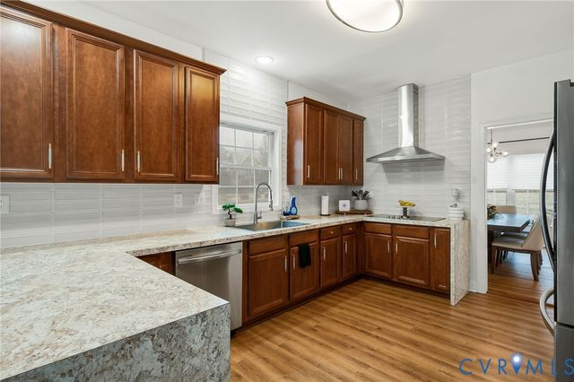 4612 Tooley Dr, Chester, VA 23831