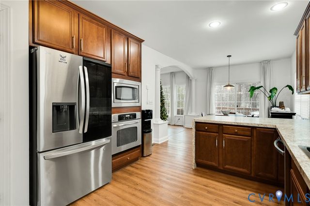 4612 Tooley Dr, Chester, VA 23831