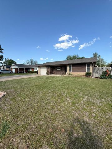 1444 N Bradley Avenue, Oklahoma City, OK 73127