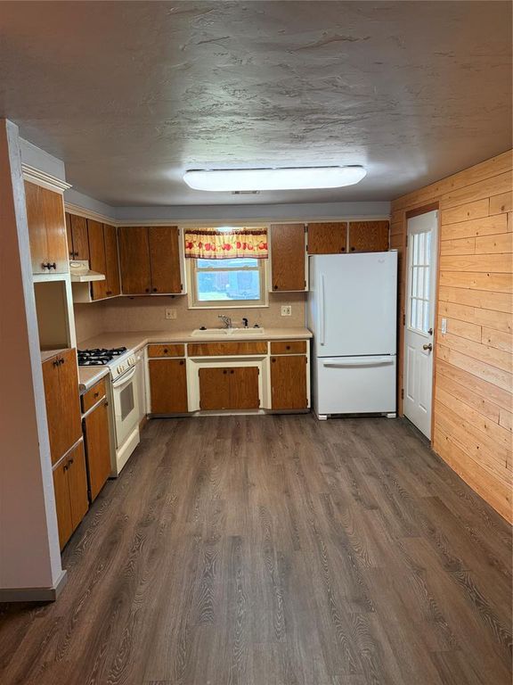 1444 N Bradley Avenue, Oklahoma City, OK 73127