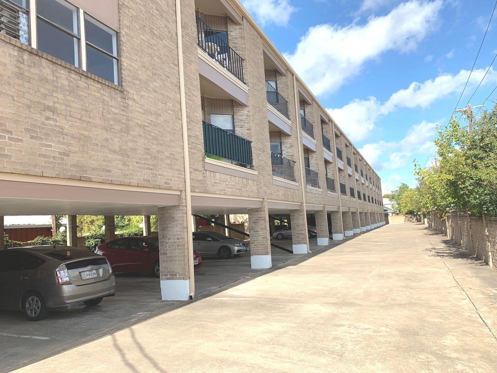 3316 Guadalupe ST 209, Austin, TX 78705