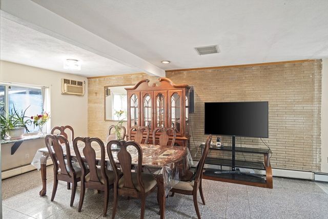 28 Eustis, Saugus, MA 01906