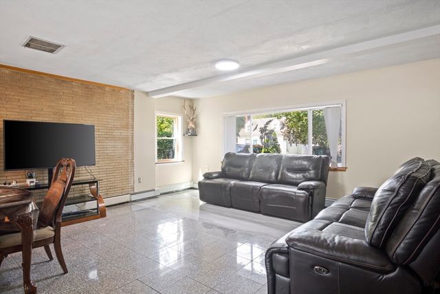 28 Eustis, Saugus, MA 01906