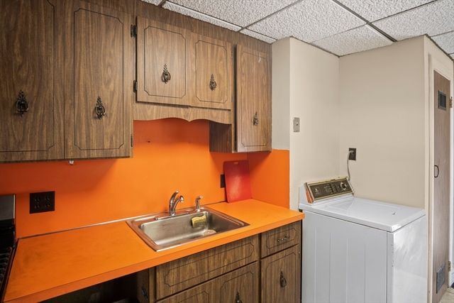 28 Eustis, Saugus, MA 01906