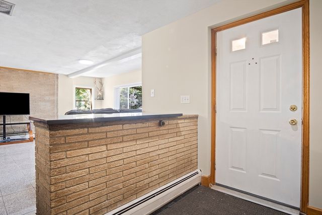 28 Eustis, Saugus, MA 01906