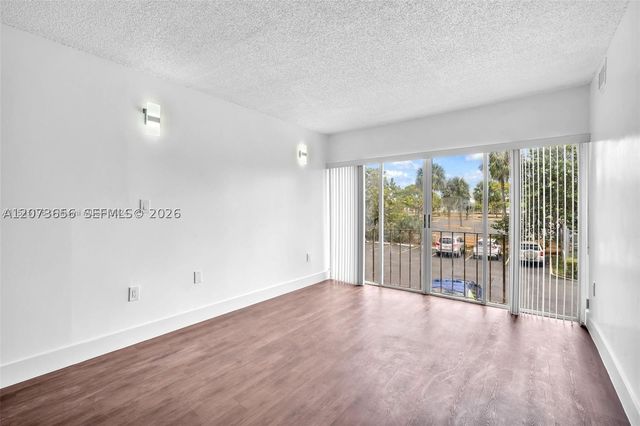 9301 SW 4th St 229F, Miami, FL 33174