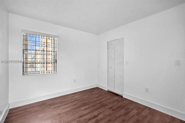 9301 SW 4th St 229F, Miami, FL 33174